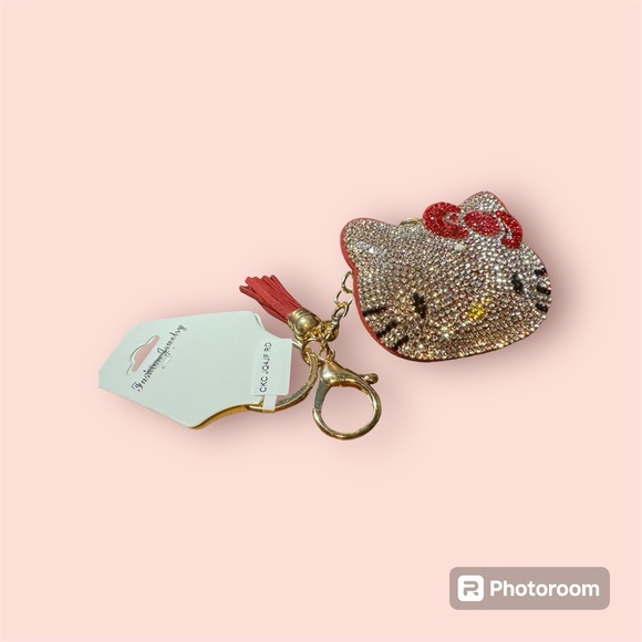 LARGE HELLO KITTY KEYCHAIN - Picture 3 of 4